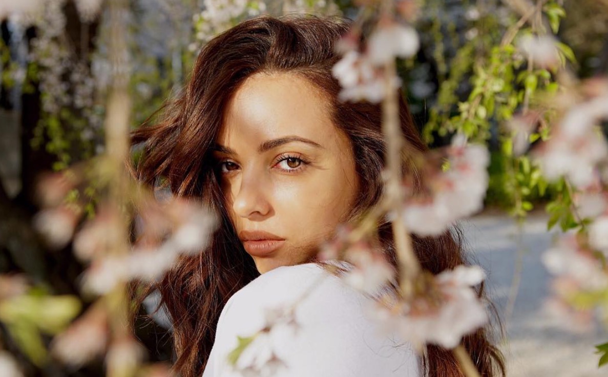 お花見シーズン真っ盛り あのイケメン俳優からスーパーモデルまで 日本の美しい桜をエンジョイしていたセレブたち Celebpress お花見シーズン真っ盛り あのイケメン俳優からスーパーモデルまで 日本の美しい桜をエンジョイしていたセレブたち Celebpress
